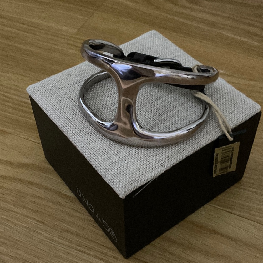 NWT UNO de 50 Polished Silver-plated Cuff "Two in One" $240 - Picture 13 of 13